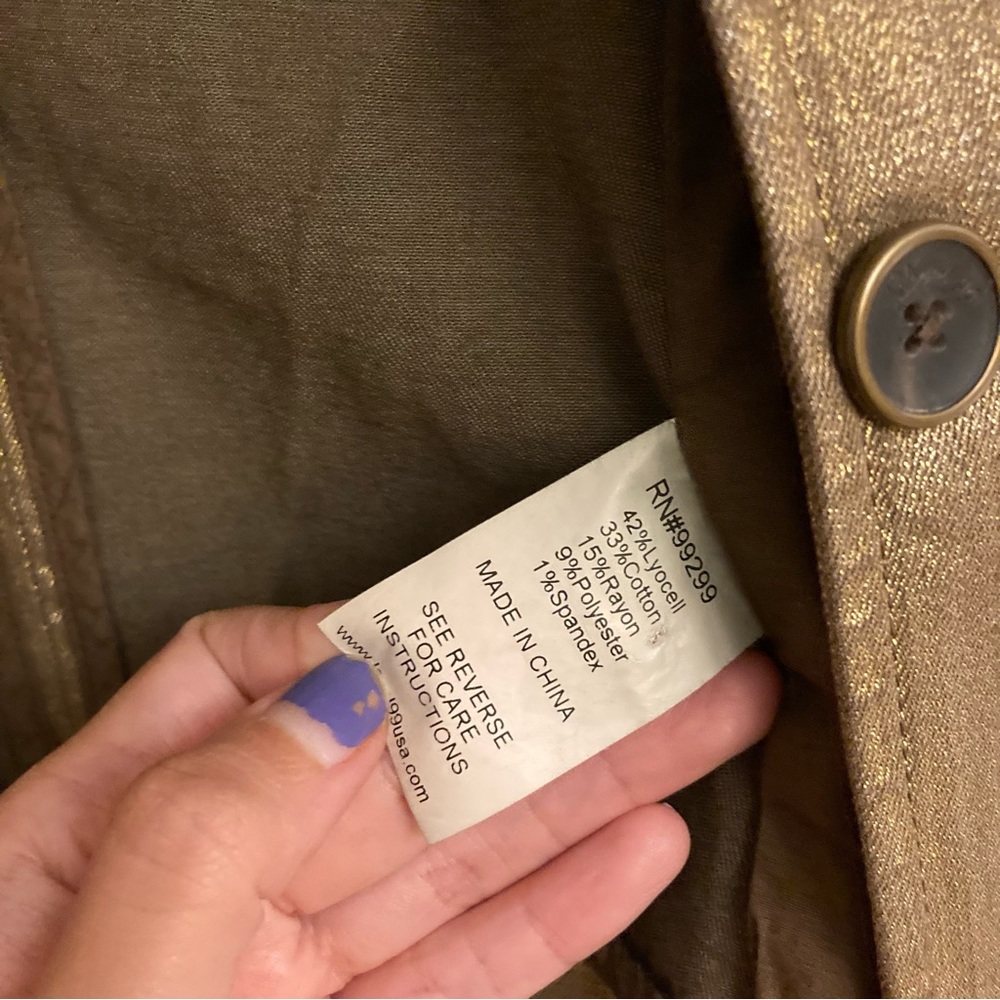 Gold Jacket - Picture 10 of 12
